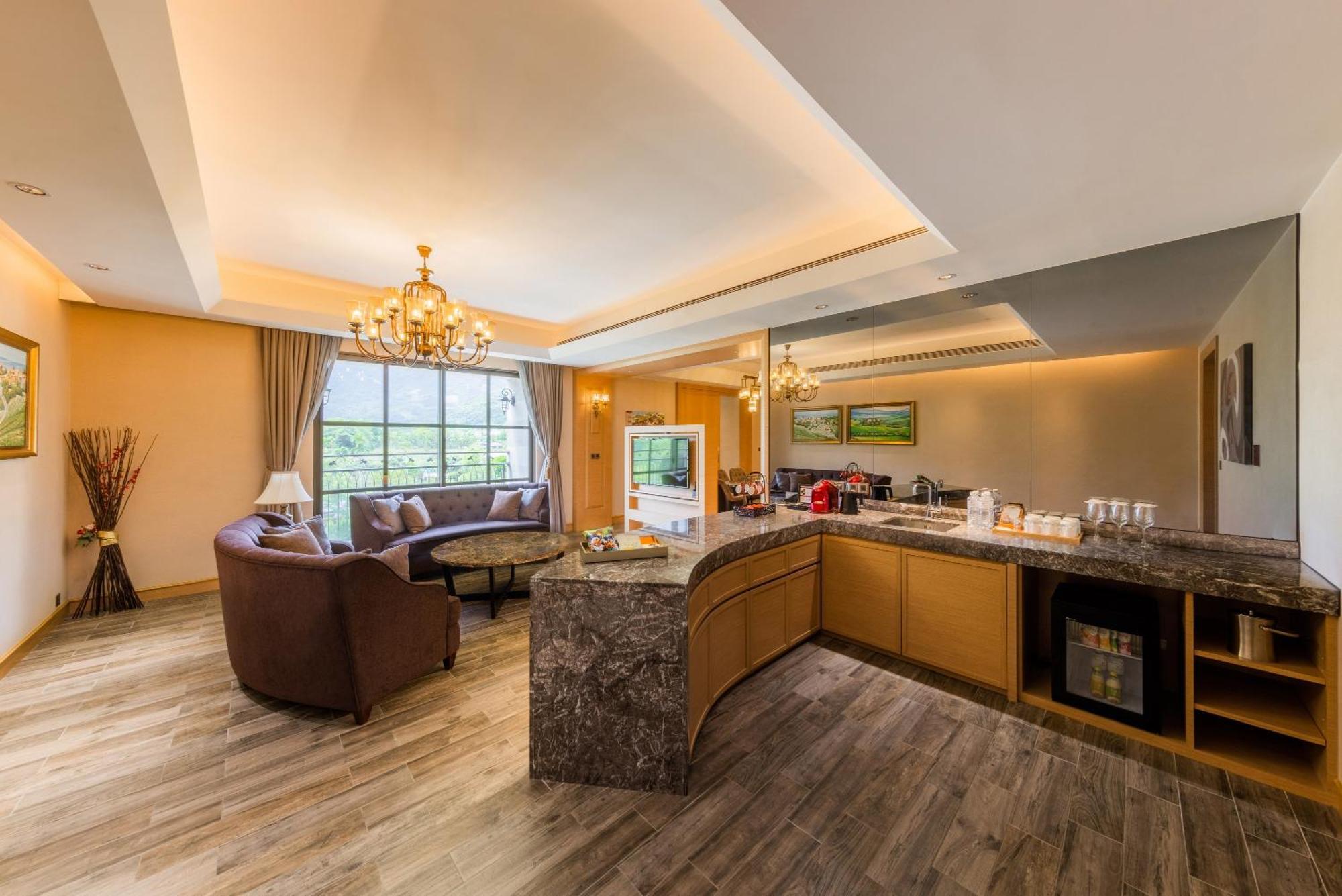 Grand Cosmos Resort Ruisui Hualien Extérieur photo